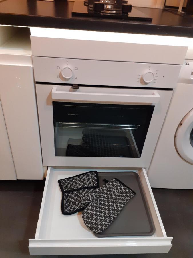 Apartamento E&R Malaga Centro- Parking Gratis Dış mekan fotoğraf