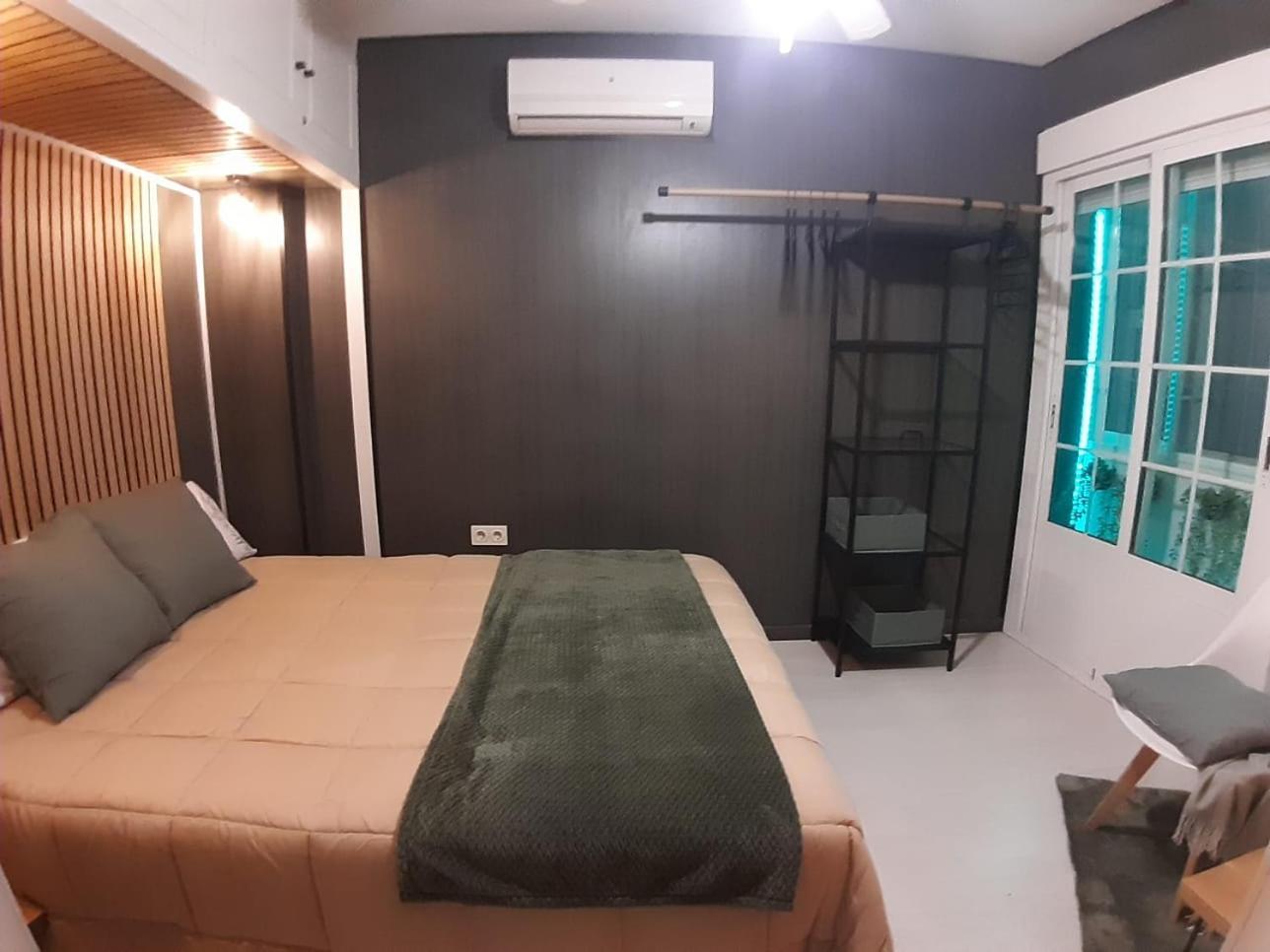 Apartamento E&R Malaga Centro- Parking Gratis Dış mekan fotoğraf