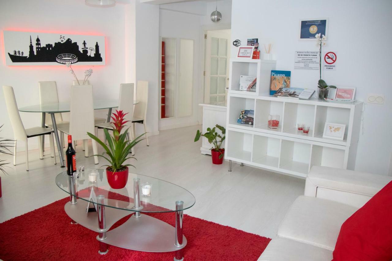 Apartamento E&R Malaga Centro- Parking Gratis Dış mekan fotoğraf